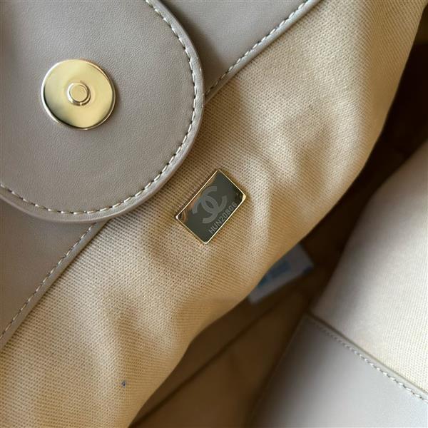 2026127214756686 800